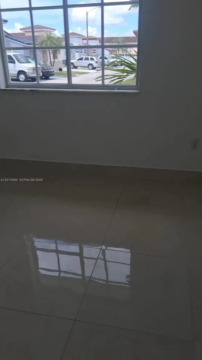 7001 W 35th Ave #175 Hialeah, FL 33018