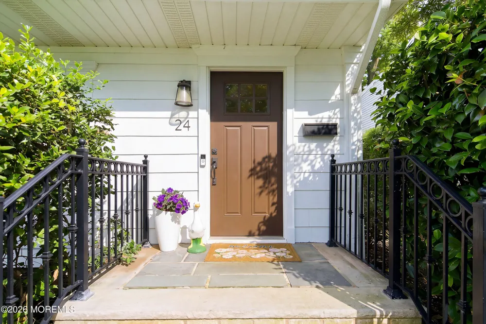 24 Werah Place Oceanport, NJ 07757