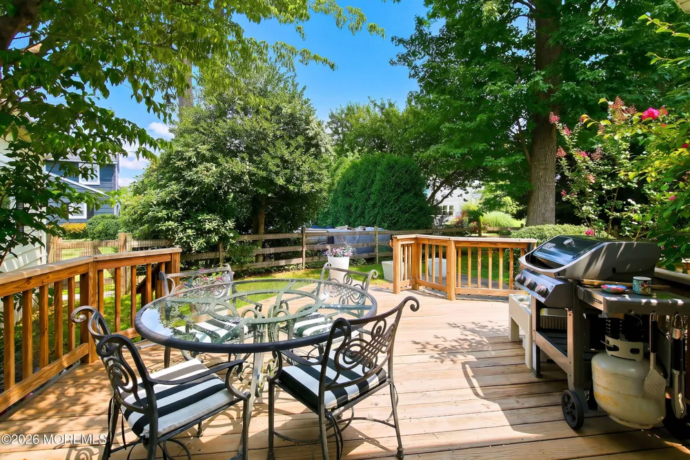 24 Werah Place Oceanport, NJ 07757