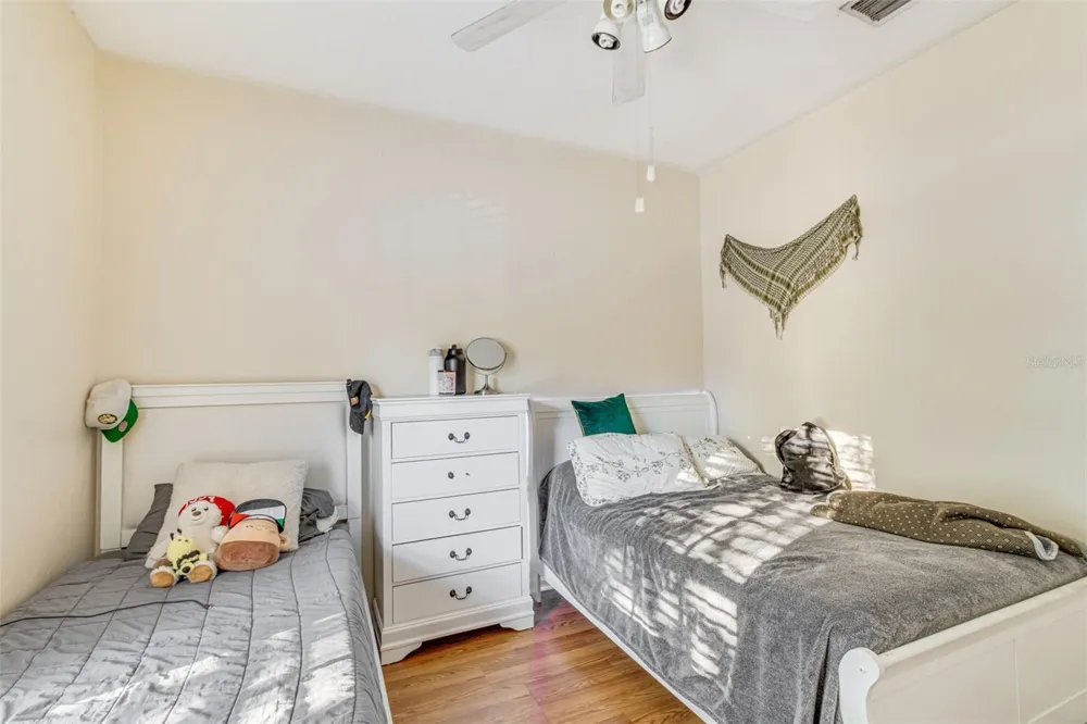 763 STAR POINTE DRIVE Seffner, FL 33584