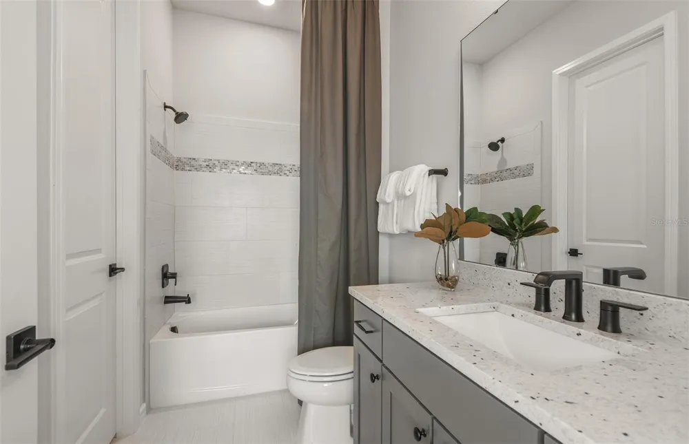 5611 SYMPHONY SPRINGS TERRACE Parrish, FL 34219