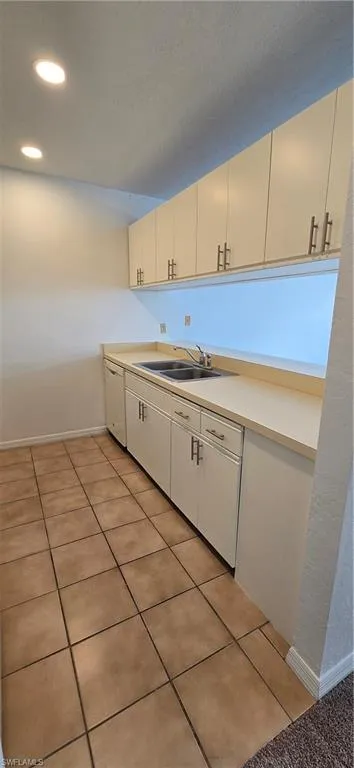 2271 1st Street #25 Fort Myers, FL 33901