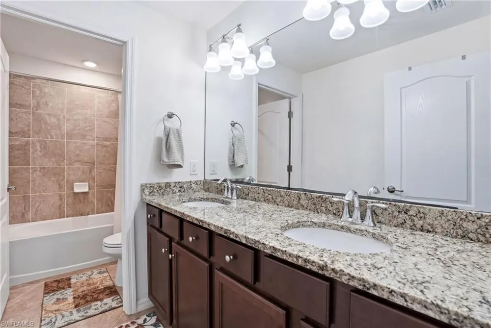 11821 Arbor Trace Drive Fort Myers, FL 33913