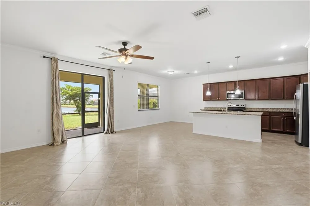 11821 Arbor Trace Drive Fort Myers, FL 33913