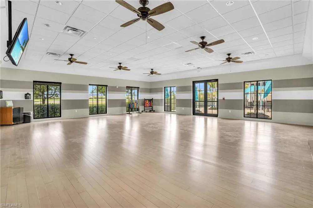 11821 Arbor Trace Drive Fort Myers, FL 33913