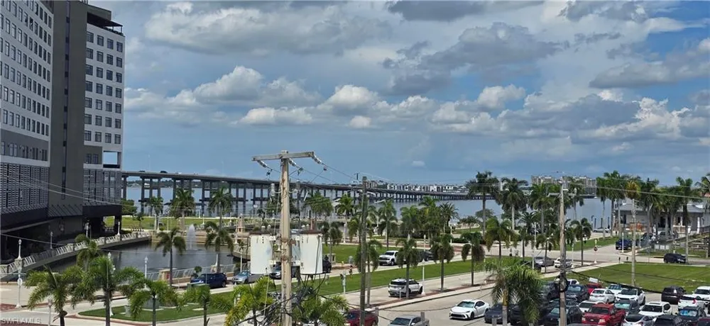 2271 1st Street #15 Fort Myers, FL 33901