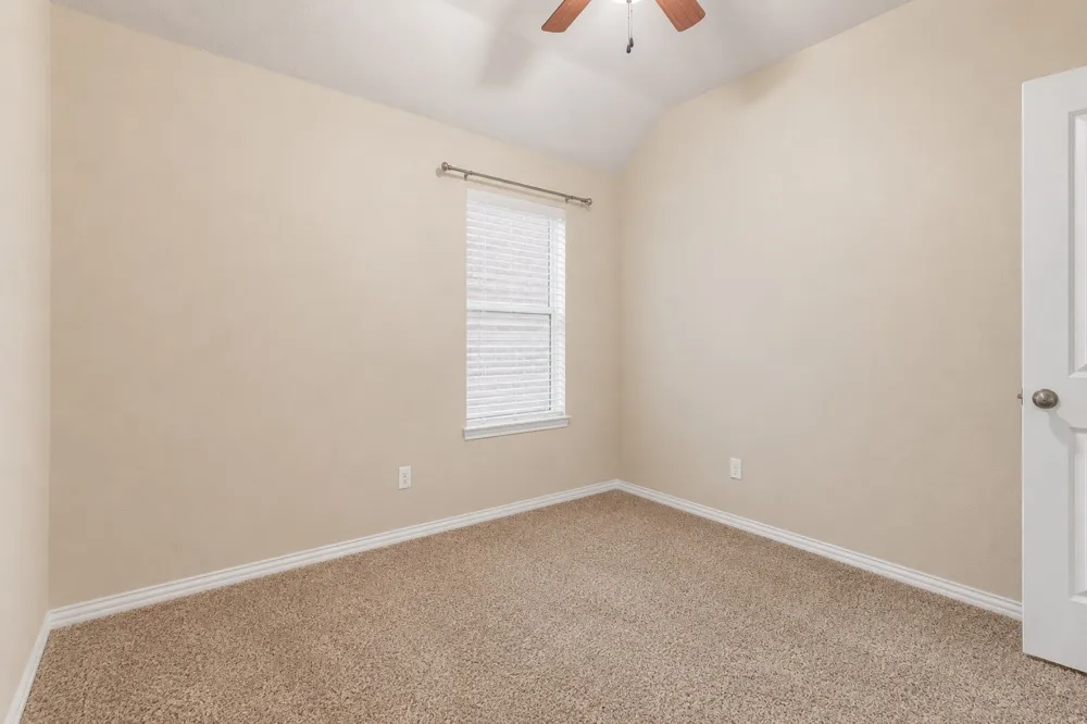 620 Swift Current Drive Crowley, TX 76036