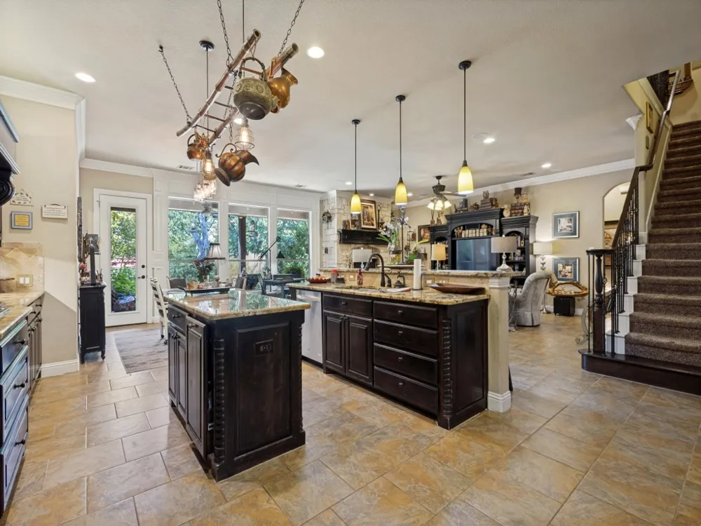 87 Castle Pines Circle Gordonville, TX 76245