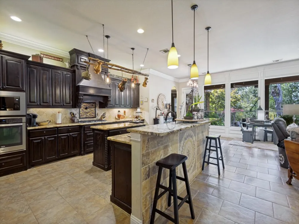 87 Castle Pines Circle Gordonville, TX 76245