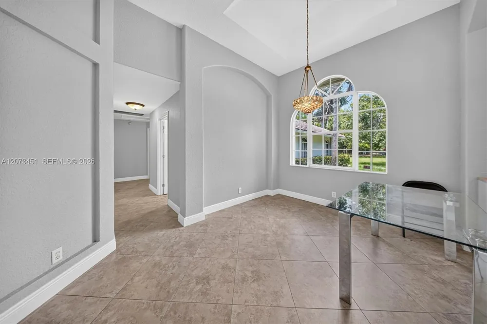 1215 Stallion Dr Loxahatchee, FL 33470