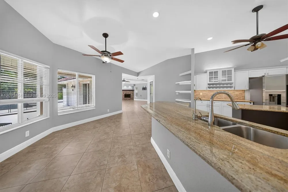 1215 Stallion Dr Loxahatchee, FL 33470