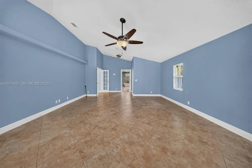 1215 Stallion Dr Loxahatchee, FL 33470