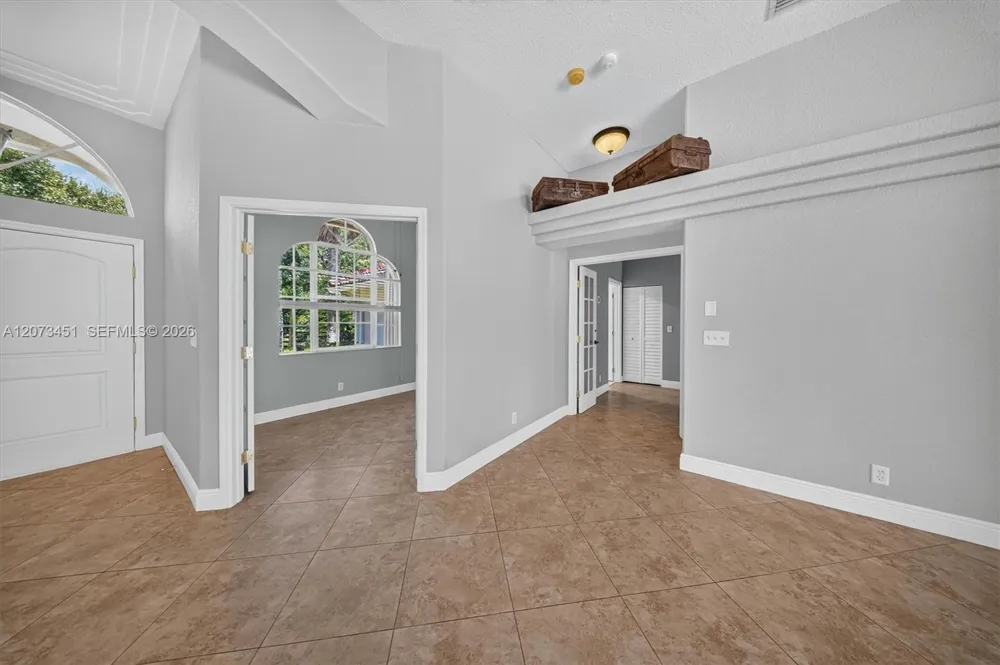 1215 Stallion Dr Loxahatchee, FL 33470