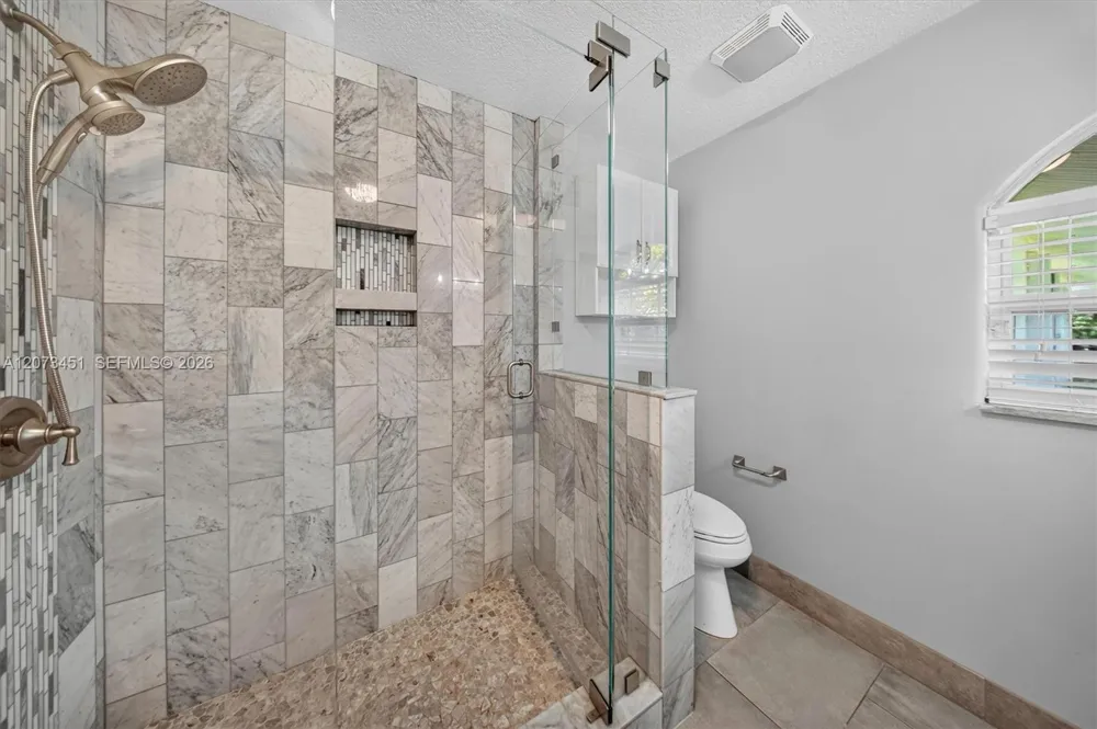 1215 Stallion Dr Loxahatchee, FL 33470