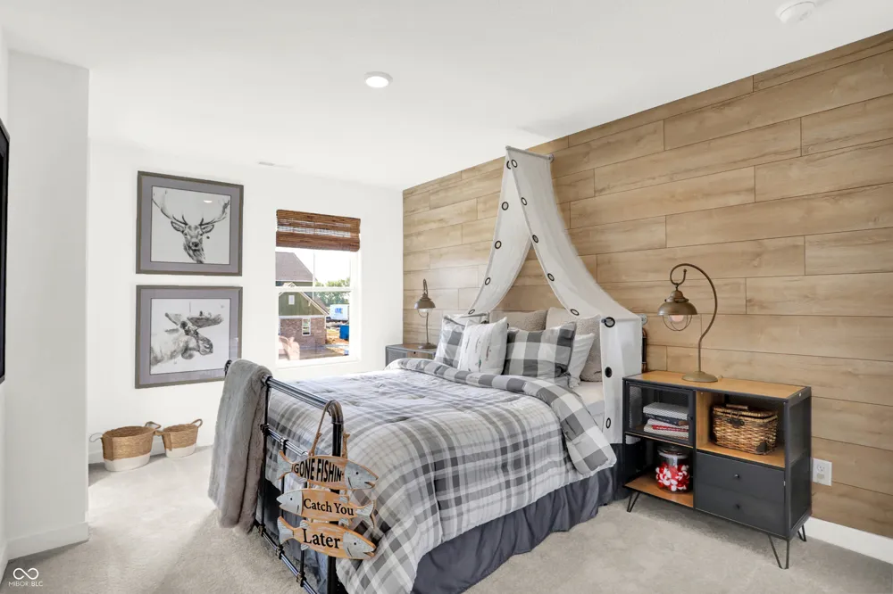 3076 Grand Ridge Drive Greenwood, IN 46143