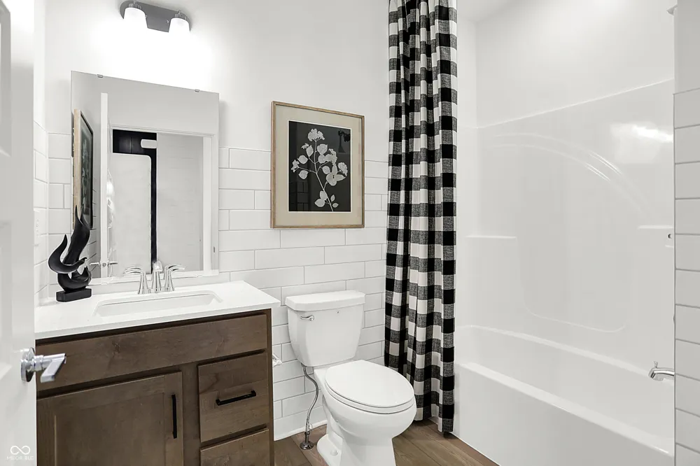 427 Breakwater Drive Plainfield, IN 46168