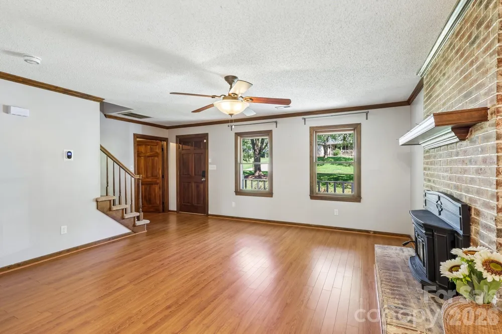 11530 Waterflower Lane Charlotte, NC 28262