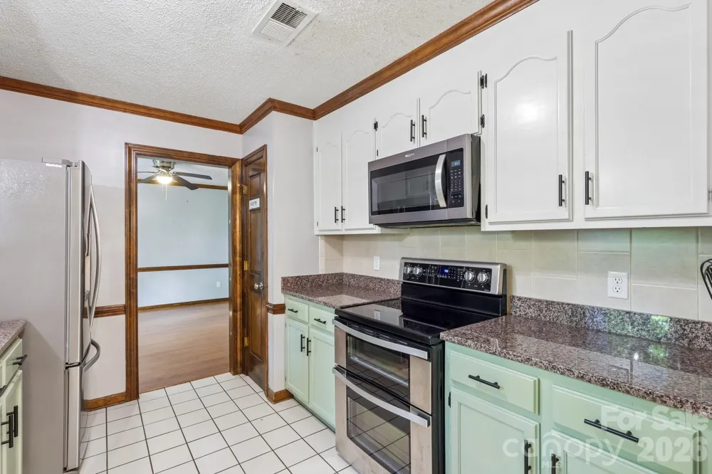 11530 Waterflower Lane Charlotte, NC 28262