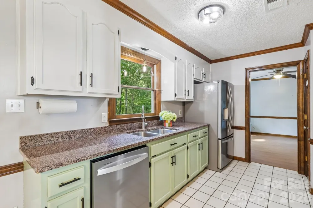 11530 Waterflower Lane Charlotte, NC 28262