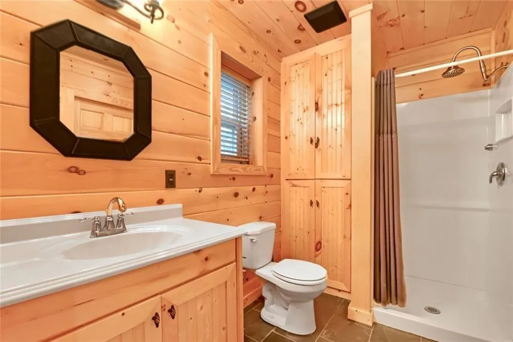 128 Monterey Drive Peachtree City, GA 30269