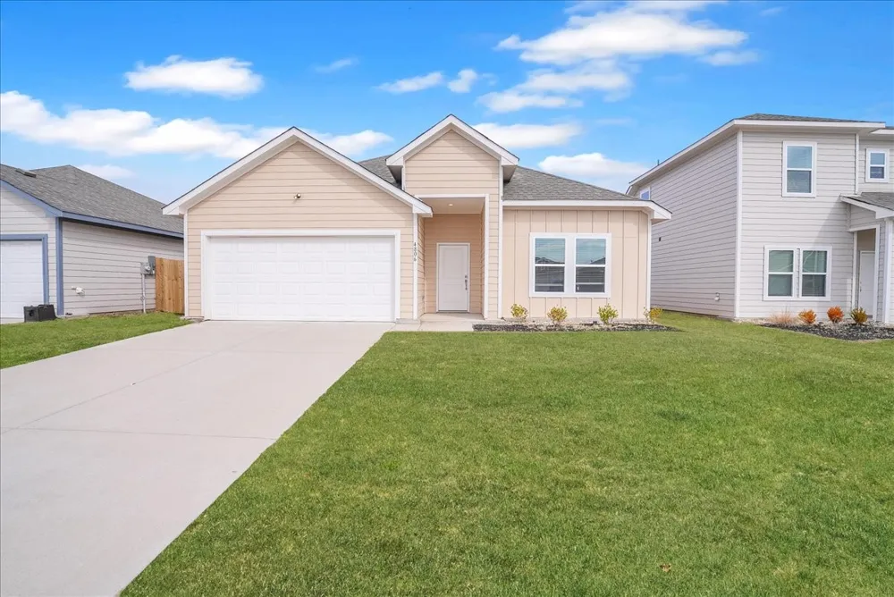 4806 Delano Street Greenville, TX 75401