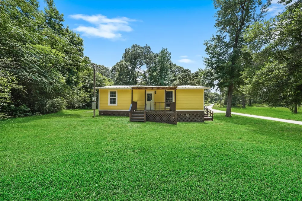 601 Faulkner Avenue Coldspring, TX 77331