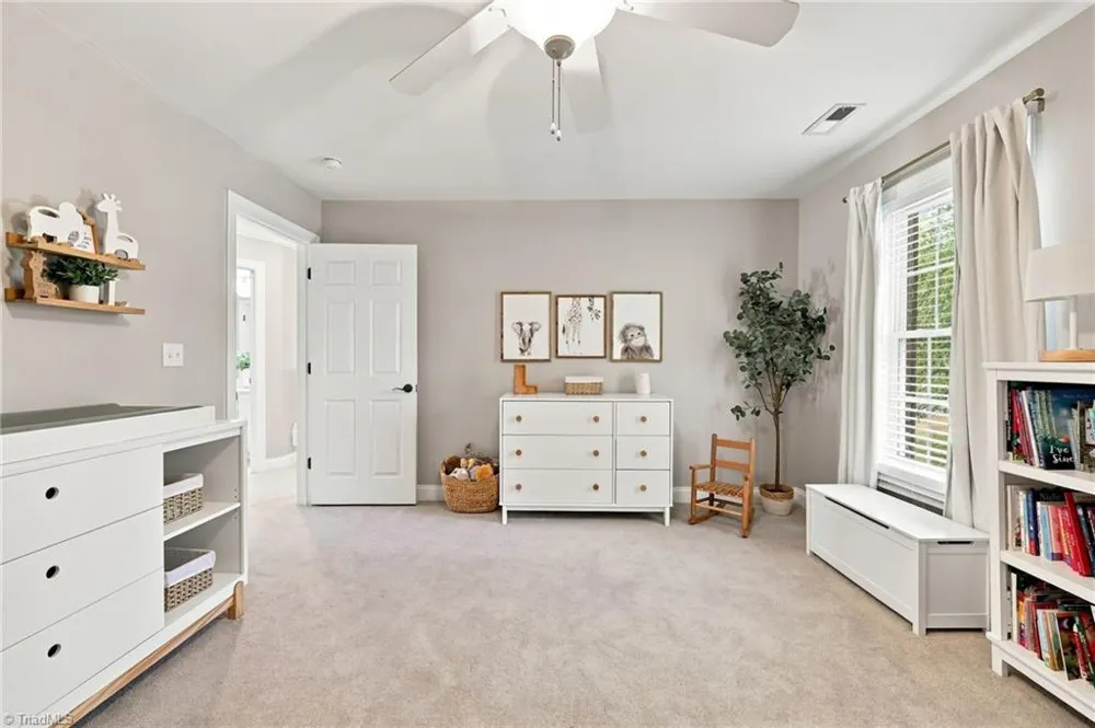 4701 Pebble Lake Drive Pfafftown, NC 27040