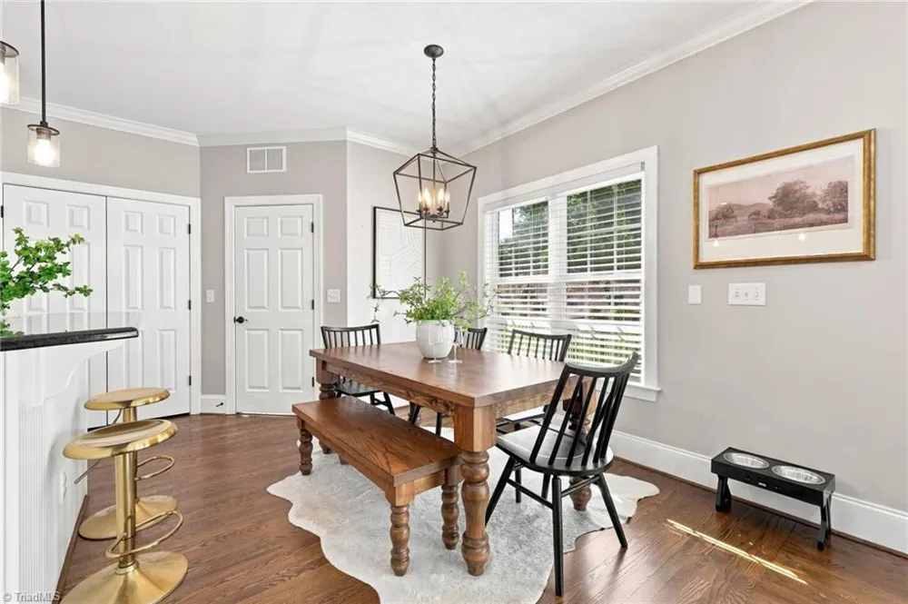 4701 Pebble Lake Drive Pfafftown, NC 27040