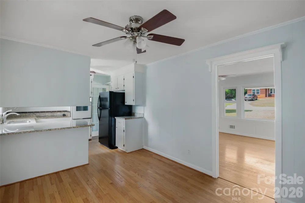 5426 Oakcrest Road Sumter, SC 29154