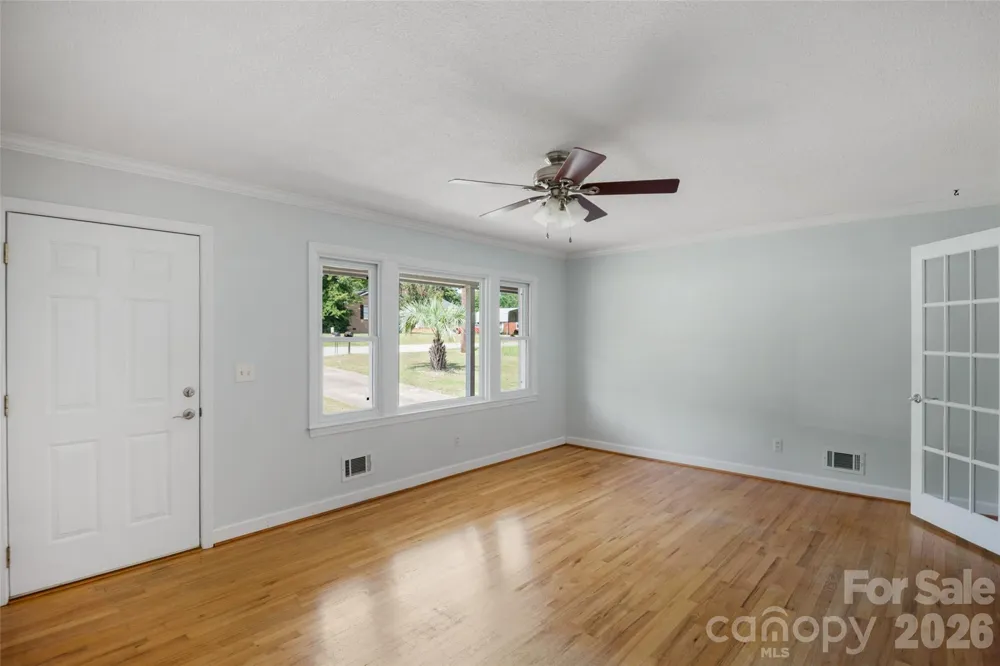5426 Oakcrest Road Sumter, SC 29154