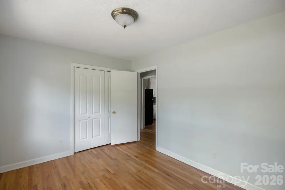 5426 Oakcrest Road Sumter, SC 29154
