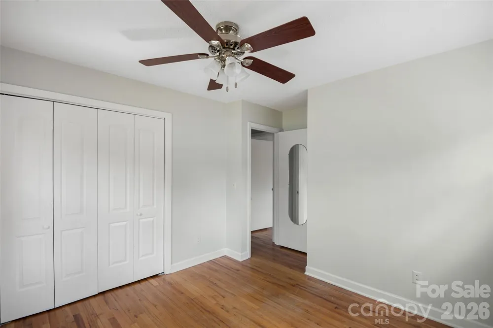 5426 Oakcrest Road Sumter, SC 29154