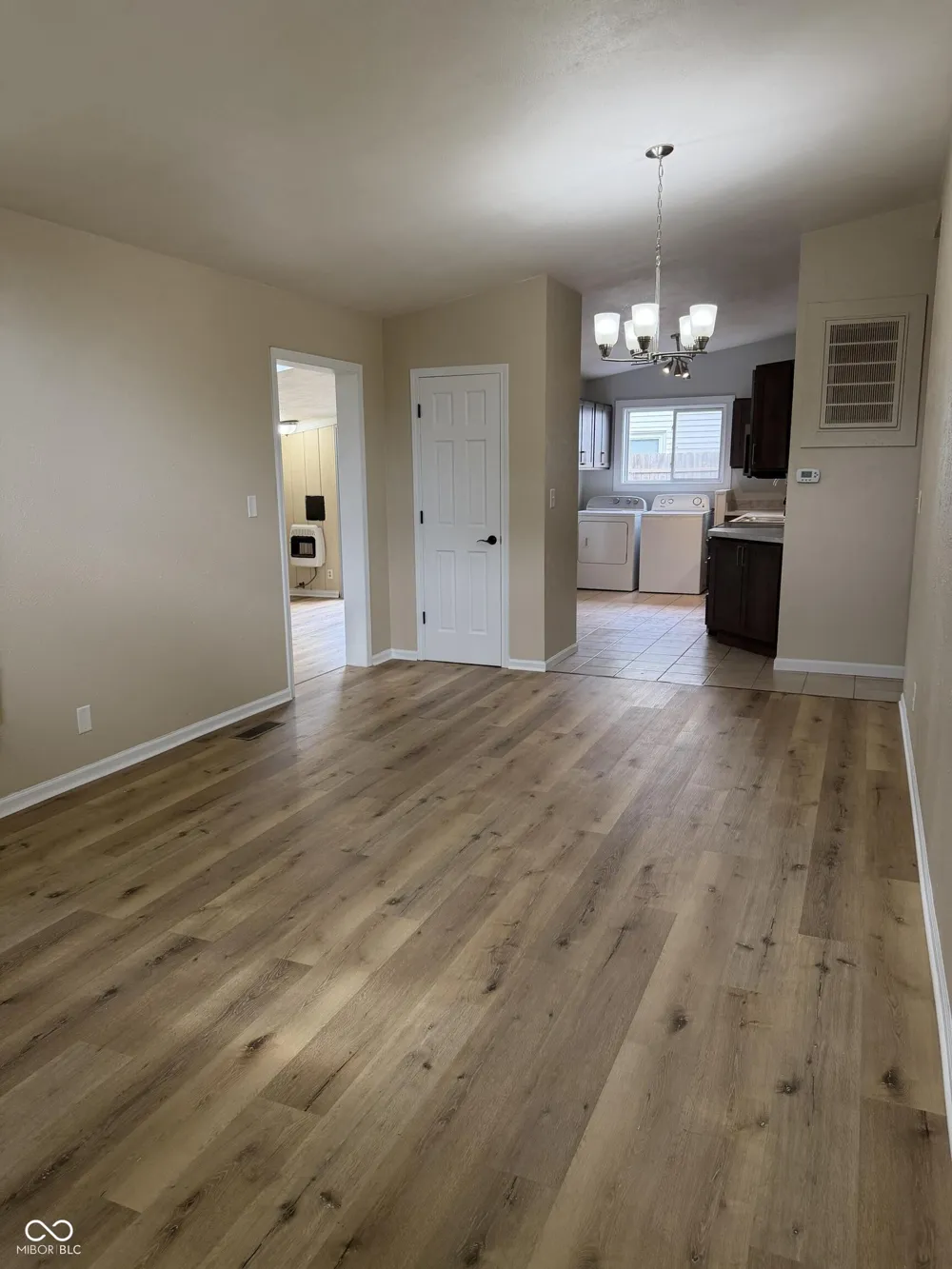 601 Broad Avenue Nappanee, IN 46550