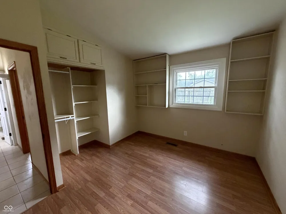601 Broad Avenue Nappanee, IN 46550