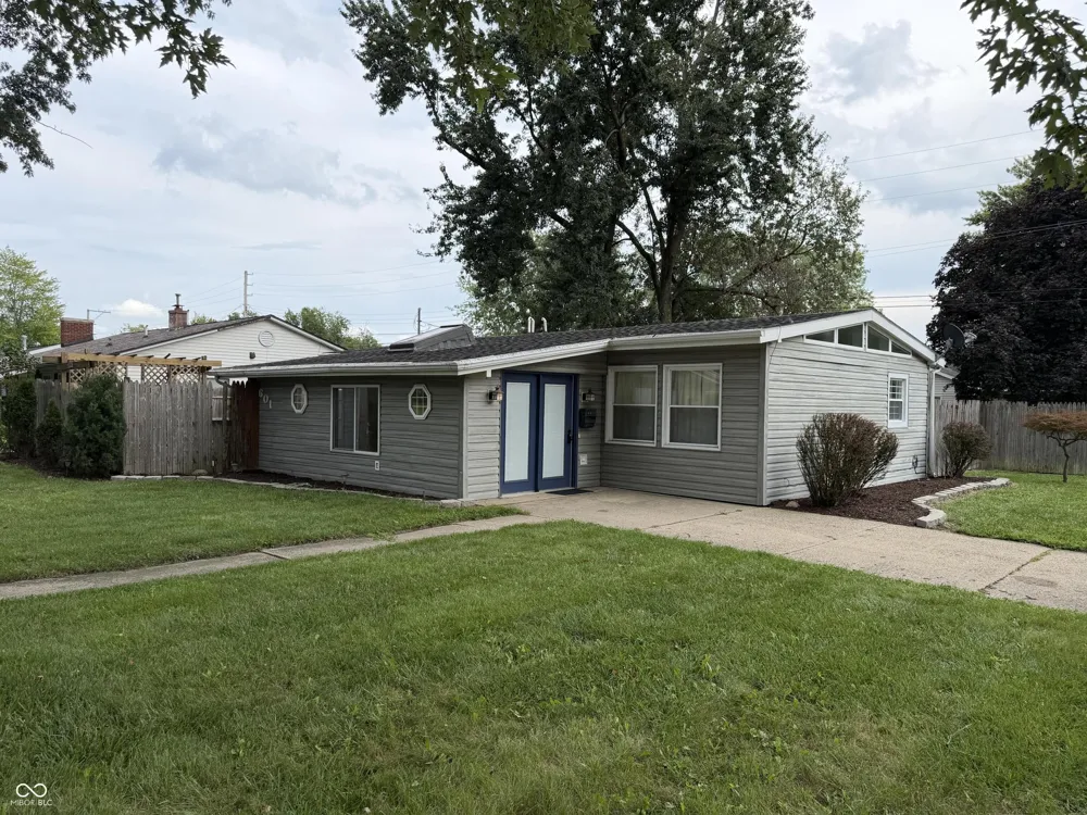 601 Broad Avenue Nappanee, IN 46550