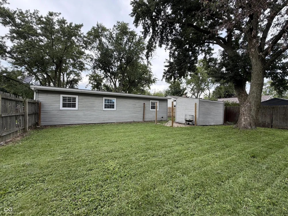 601 Broad Avenue Nappanee, IN 46550