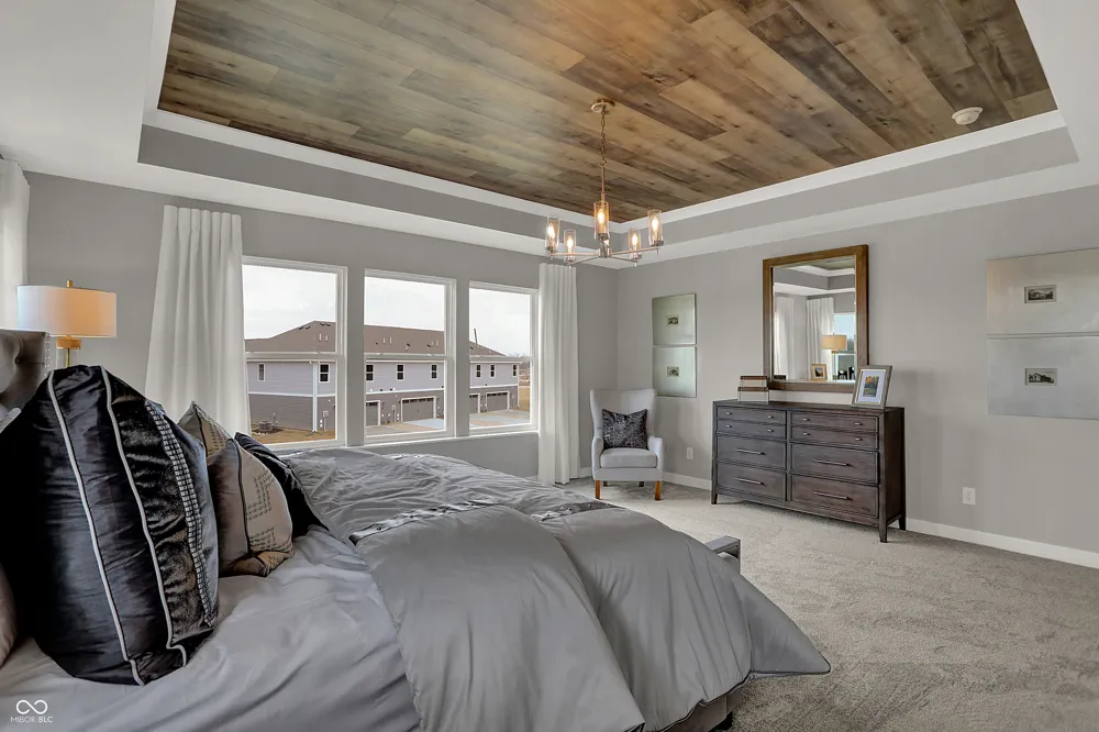 11375 Roe Deer Way Zionsville, IN 46077