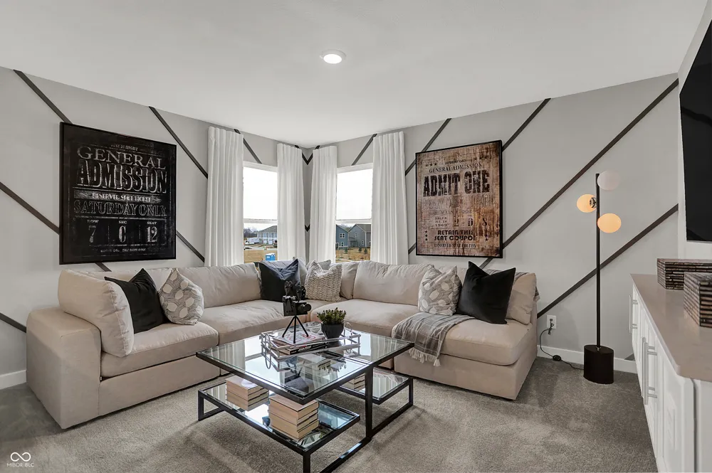 11375 Roe Deer Way Zionsville, IN 46077