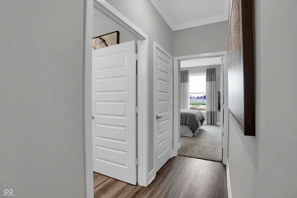 2311 Red Squirrel Way Zionsville, IN 46077