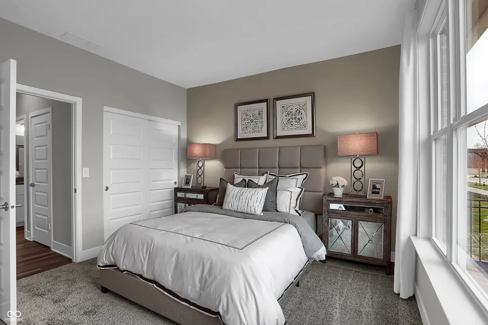 2311 Red Squirrel Way Zionsville, IN 46077