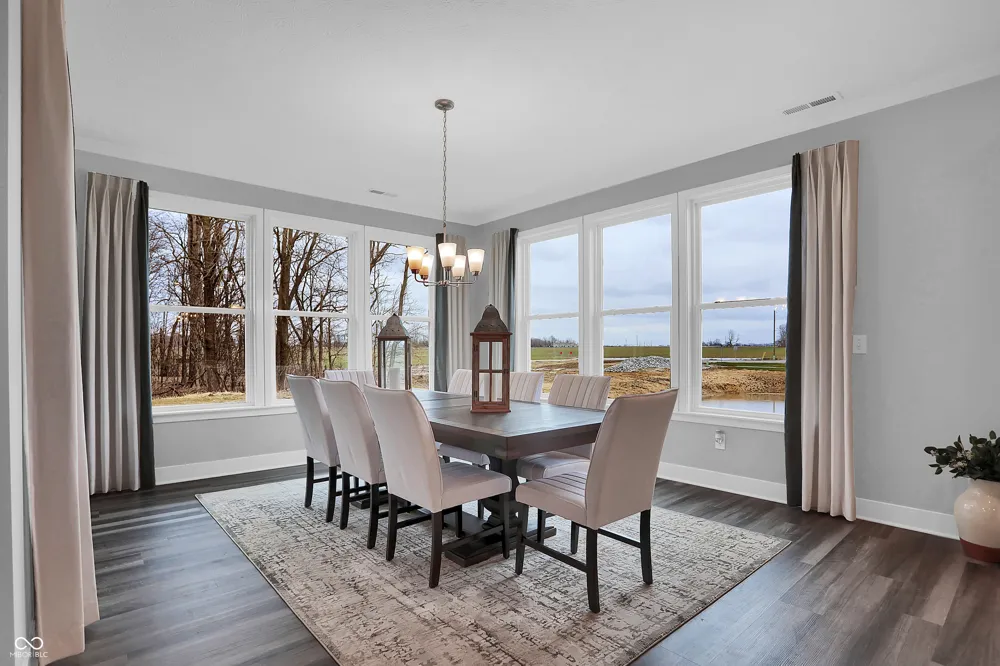 2311 Red Squirrel Way Zionsville, IN 46077