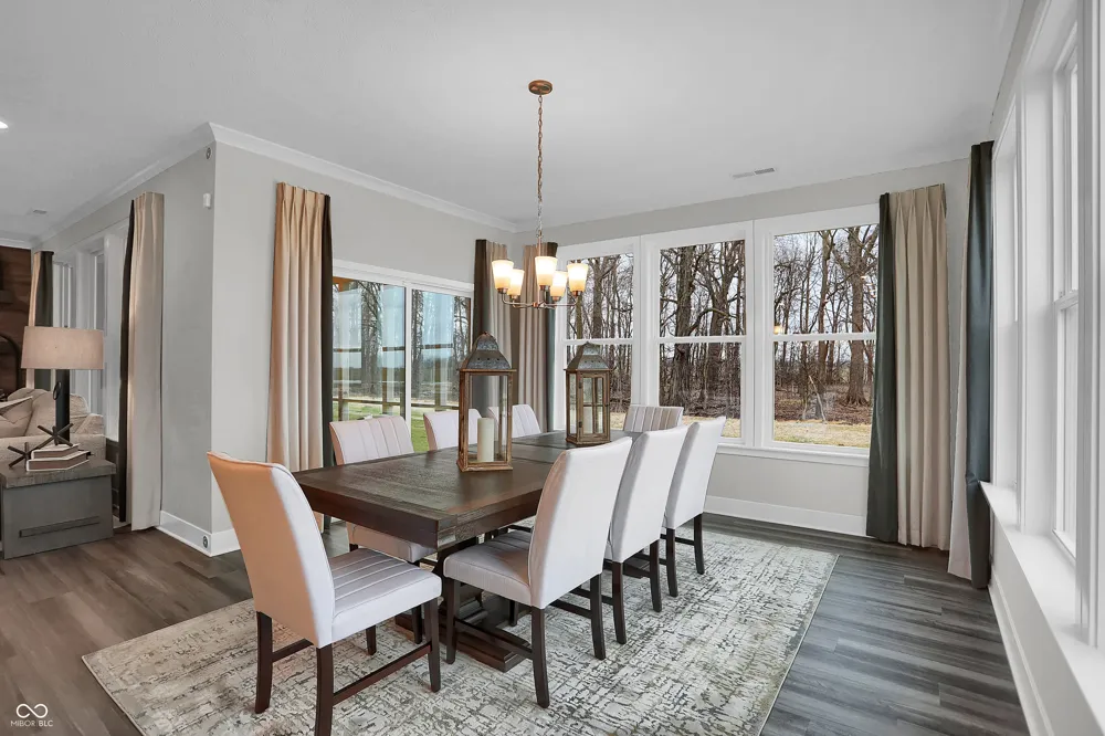 2311 Red Squirrel Way Zionsville, IN 46077