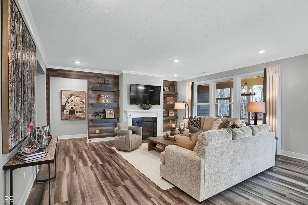 2311 Red Squirrel Way Zionsville, IN 46077