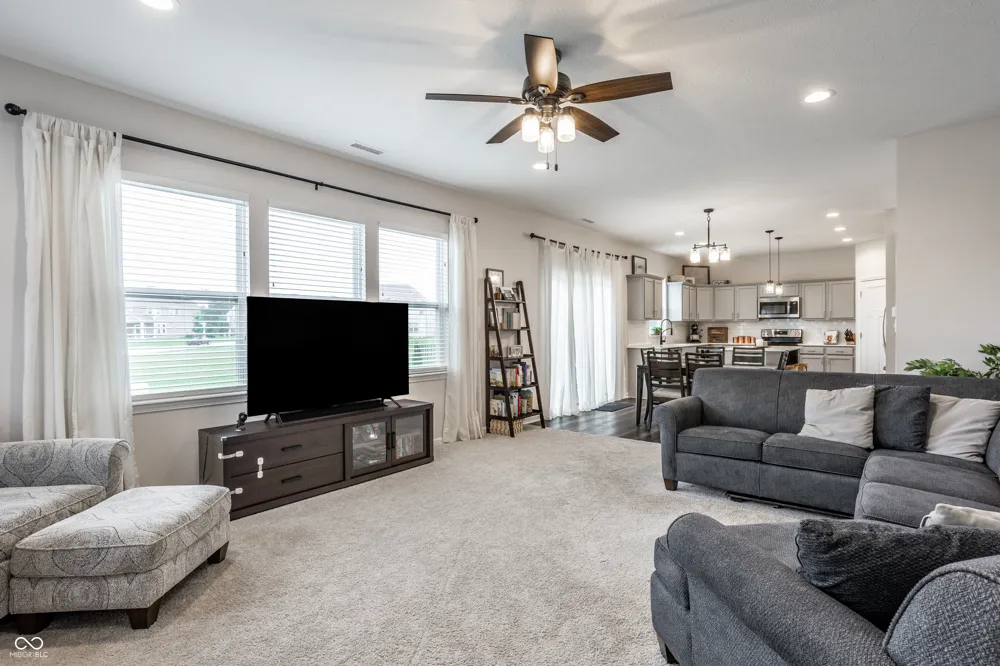 6771 Highland Way Brownsburg, IN 46112