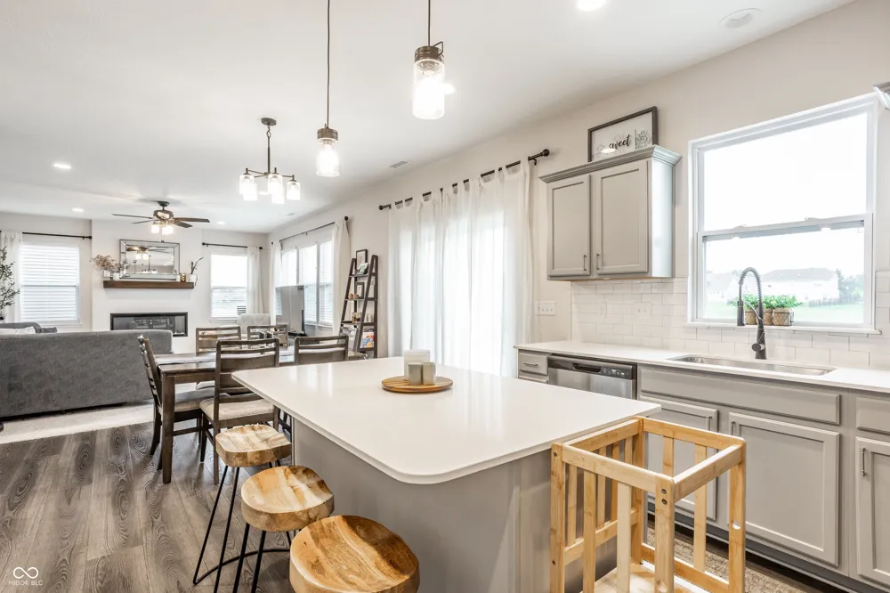 6771 Highland Way Brownsburg, IN 46112