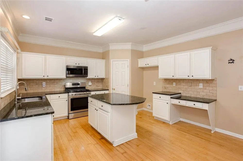 3008 Donamire Avenue NW Kennesaw, GA 30144