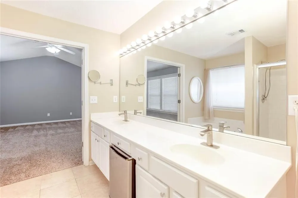 3008 Donamire Avenue NW Kennesaw, GA 30144