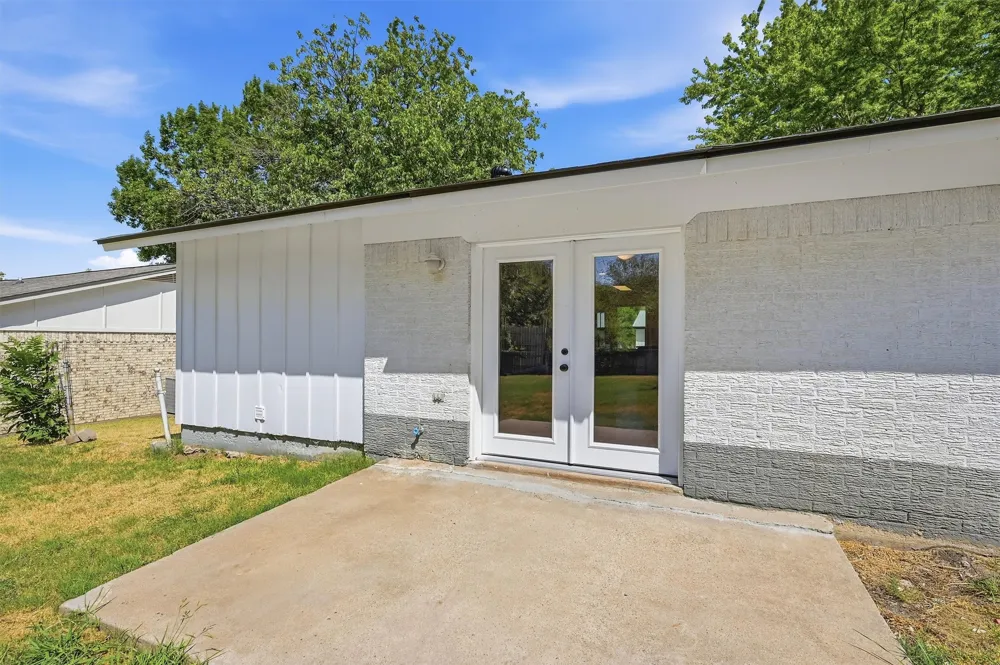 402 Kansas Street Sherman, TX 75090