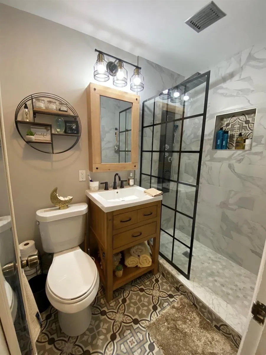1326 Lake Erie Drive Lake Worth, FL 33461