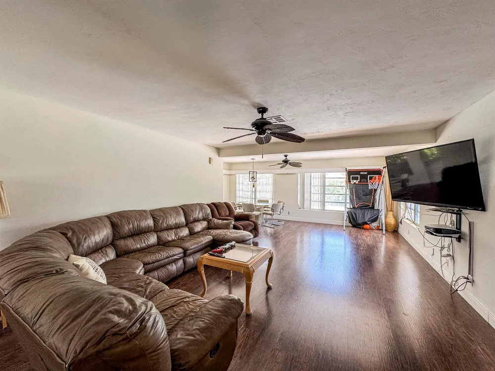 1326 Lake Erie Drive Lake Worth, FL 33461